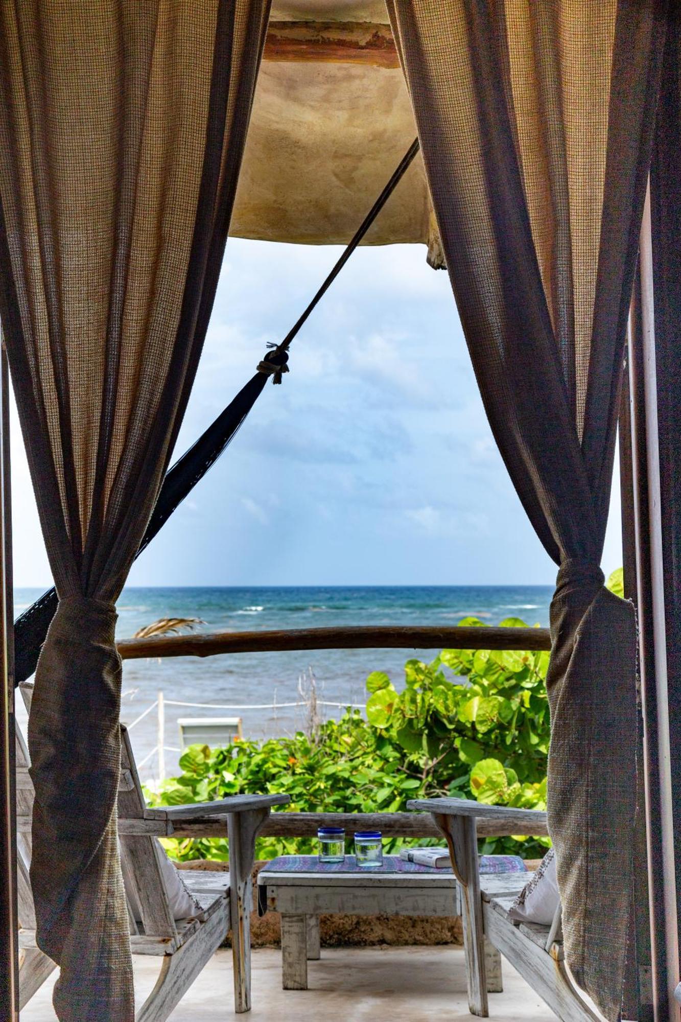La Posada Del Sol Boutique Hotel Tulum Oda fotoğraf